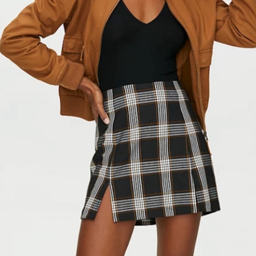 NWT Aritzia Sunday Best Plaid Skirt